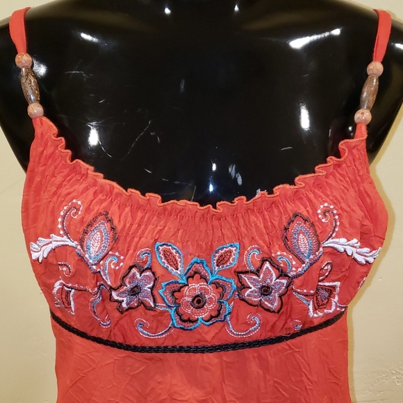 Embroidered Top - Picture 2 of 5